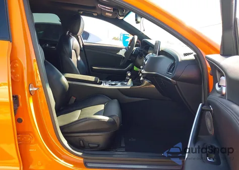 2019 Kia Stinger Gts z USA, uszkodzony, nr VIN KNAE35LC2K6070158